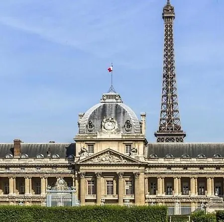 Apartment Guestready - Sejour Raffine Pres De La Tour Eiffel Paris
