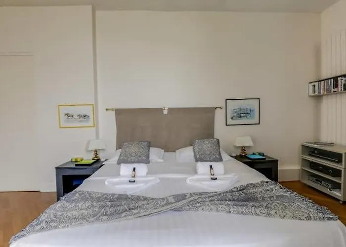 Apartment Guestready - Sejour Raffine Pres De La Tour Eiffel