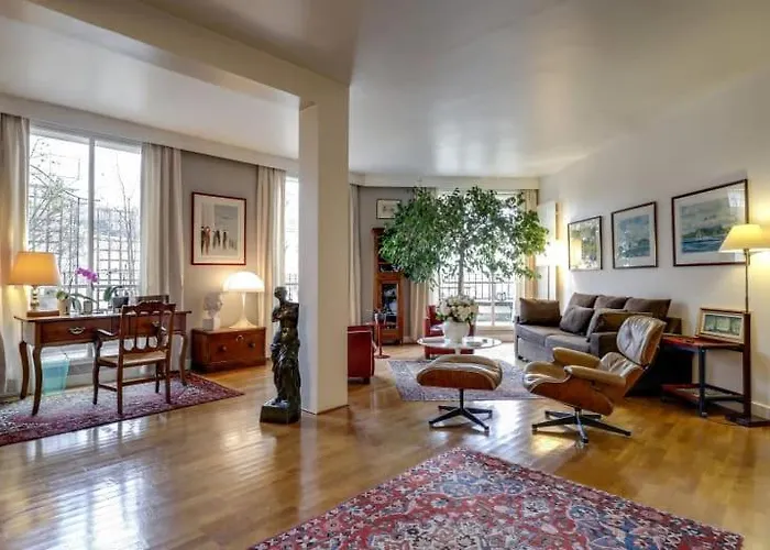 Guestready - Sejour Raffine Pres De La Tour Eiffel *
