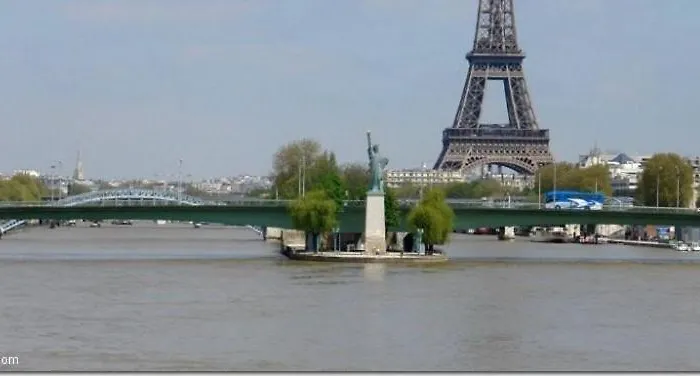 Guestready - Sejour Raffine Pres De La Tour Eiffel * Paris